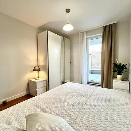Apartament Center With Terrace *